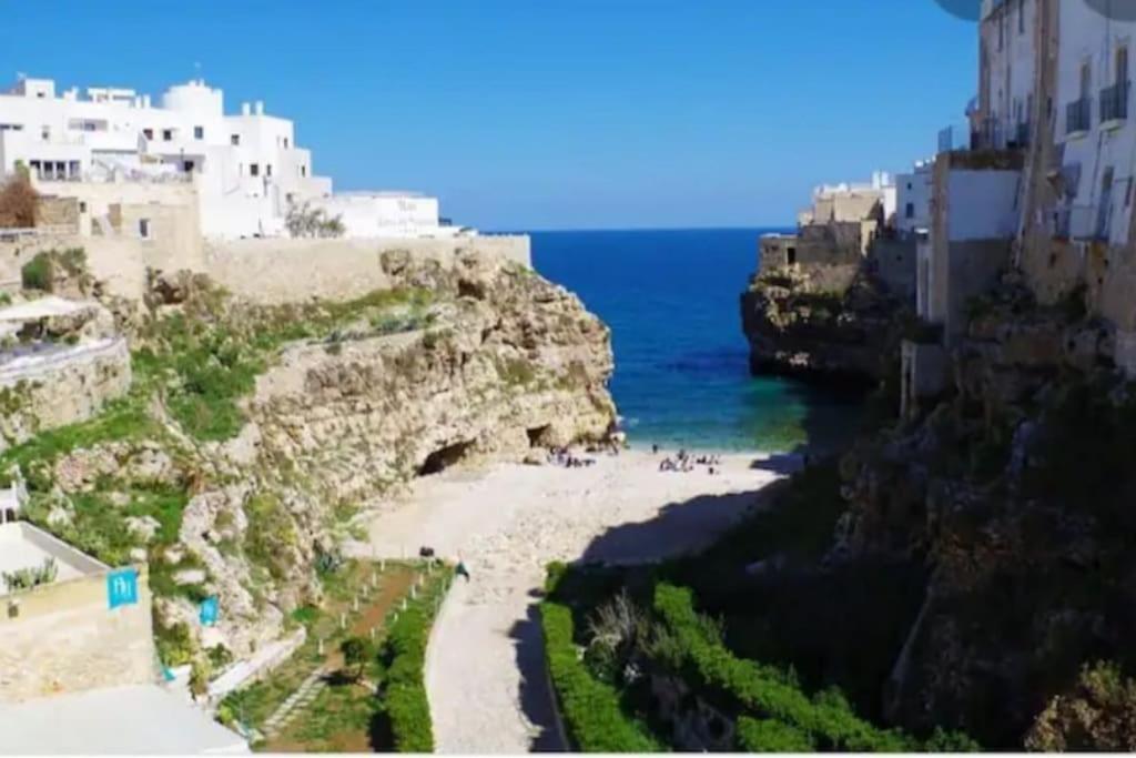 Апартаменты Locazione Turistica Casa Adua Полиньяно-а-Маре Экстерьер фото
